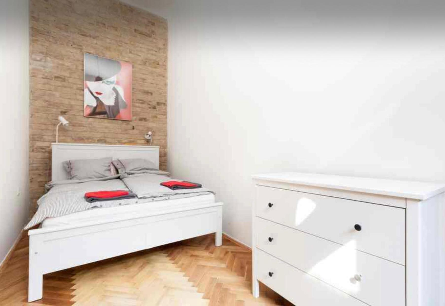 Ferienwohnung Little Whistle In The Heart Of Jewish District With Ac Budapest Exterior foto
